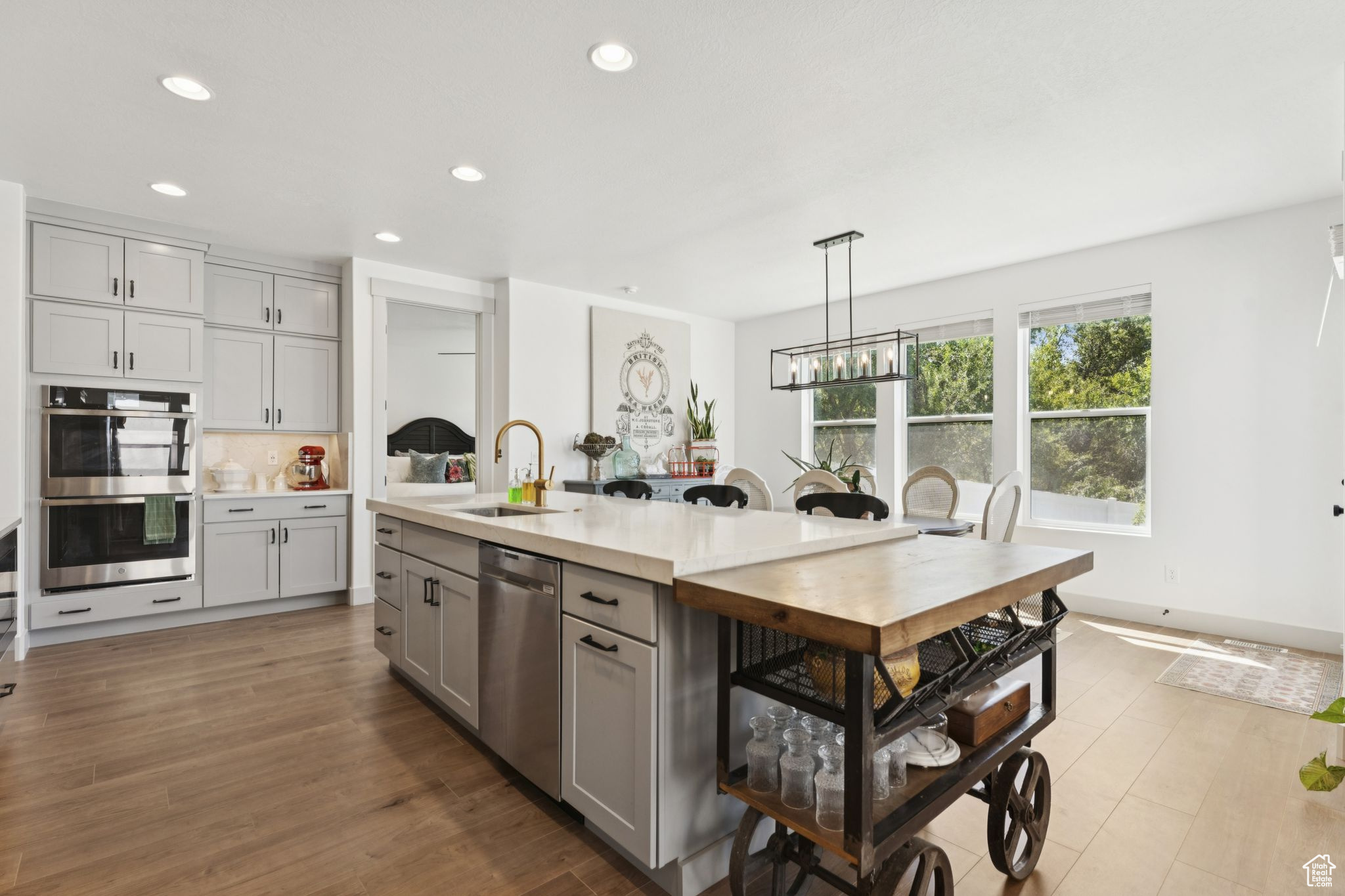 ORCHARD RIDGE EST 202 - Residential