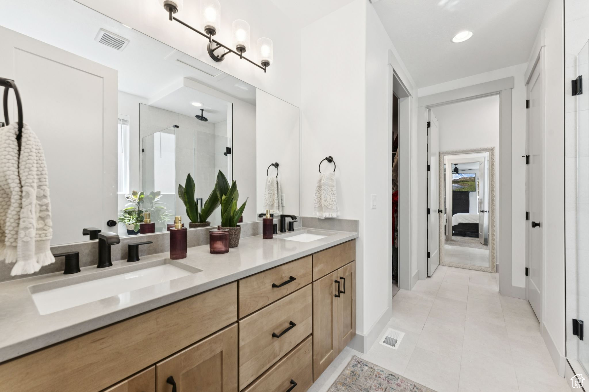ORCHARD RIDGE EST 202 - Residential