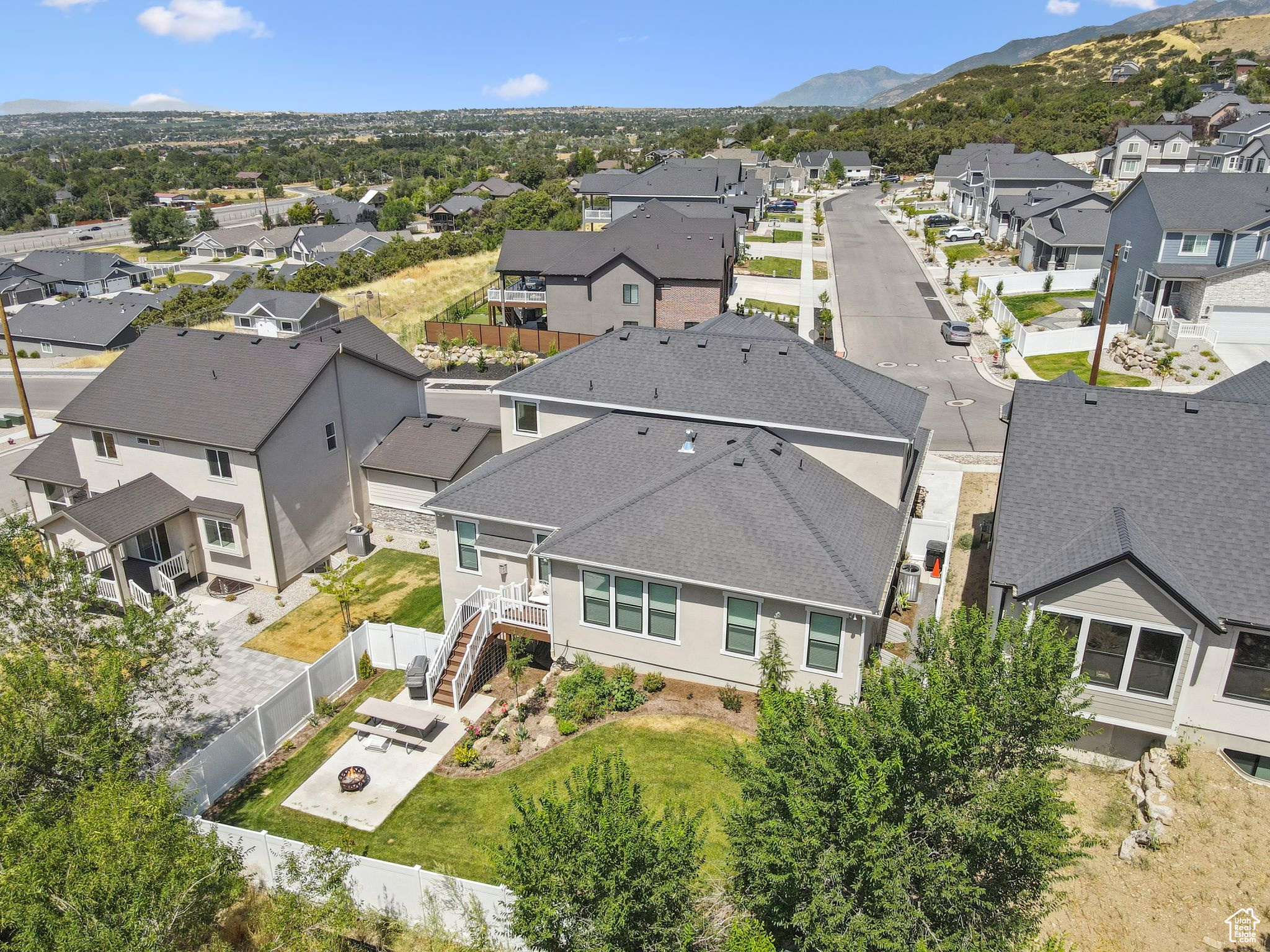 ORCHARD RIDGE EST 202 - Residential