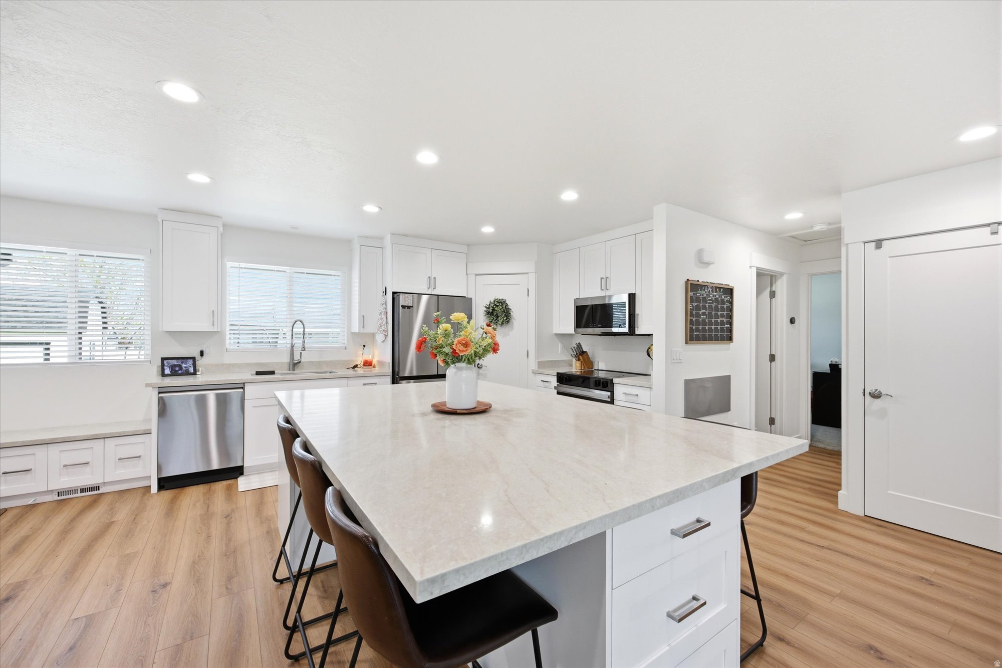 COUNTRY HILLS #2 - Residential