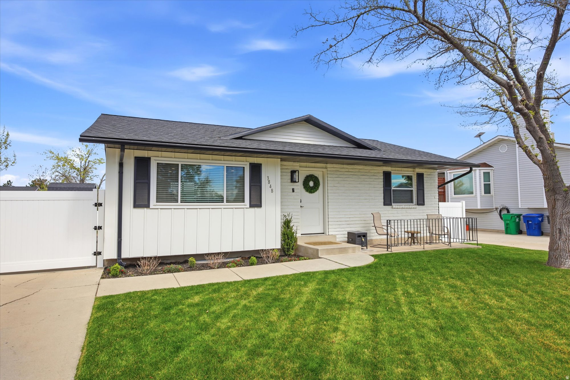 COUNTRY HILLS #2 - Residential