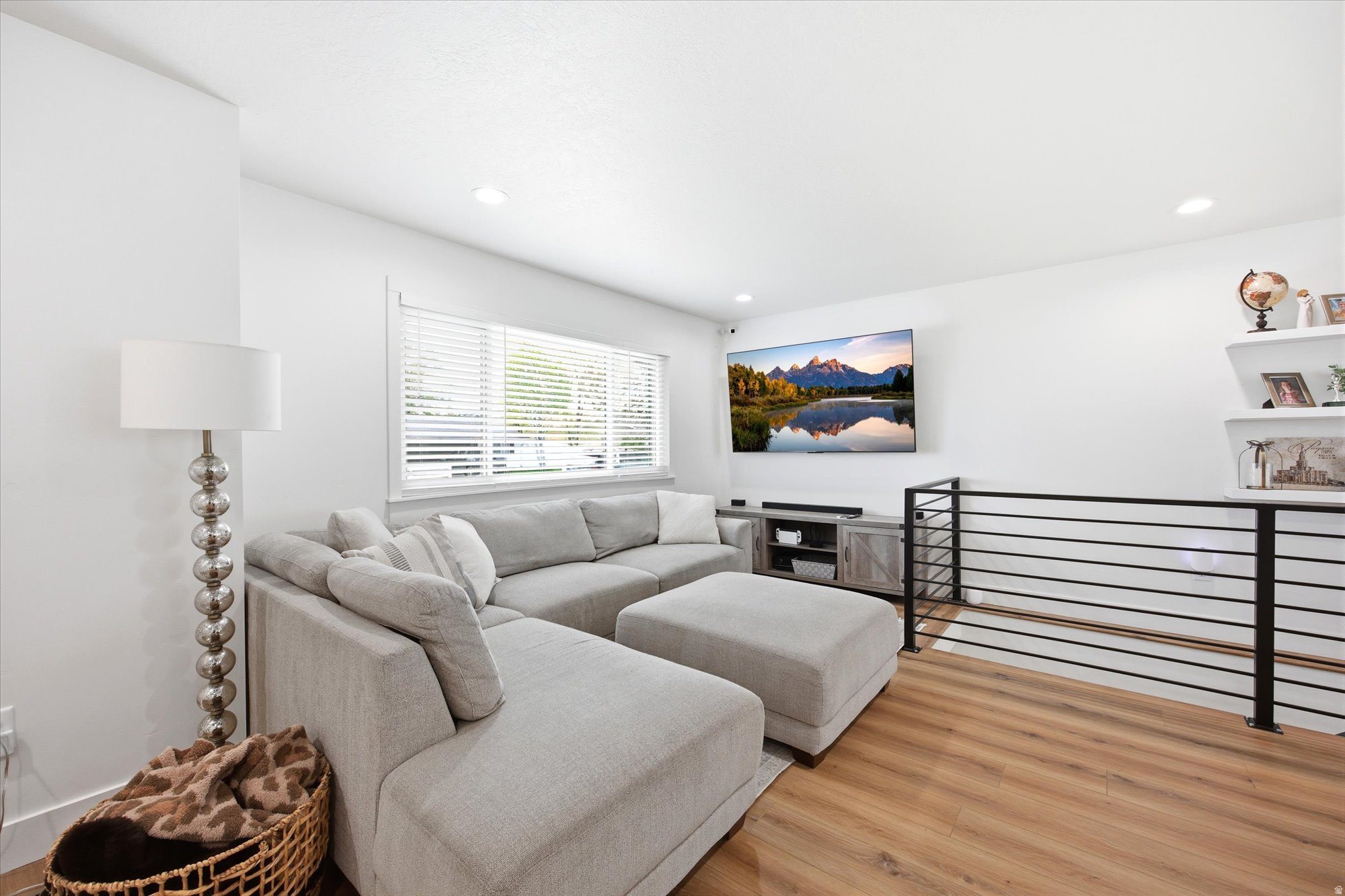 COUNTRY HILLS #2 - Residential