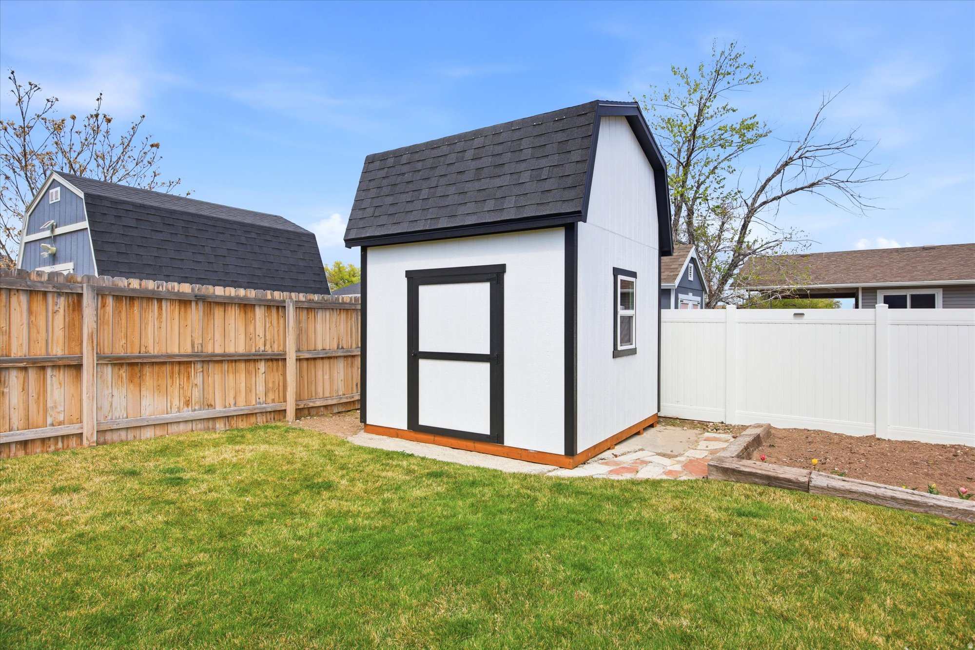 COUNTRY HILLS #2 - Residential