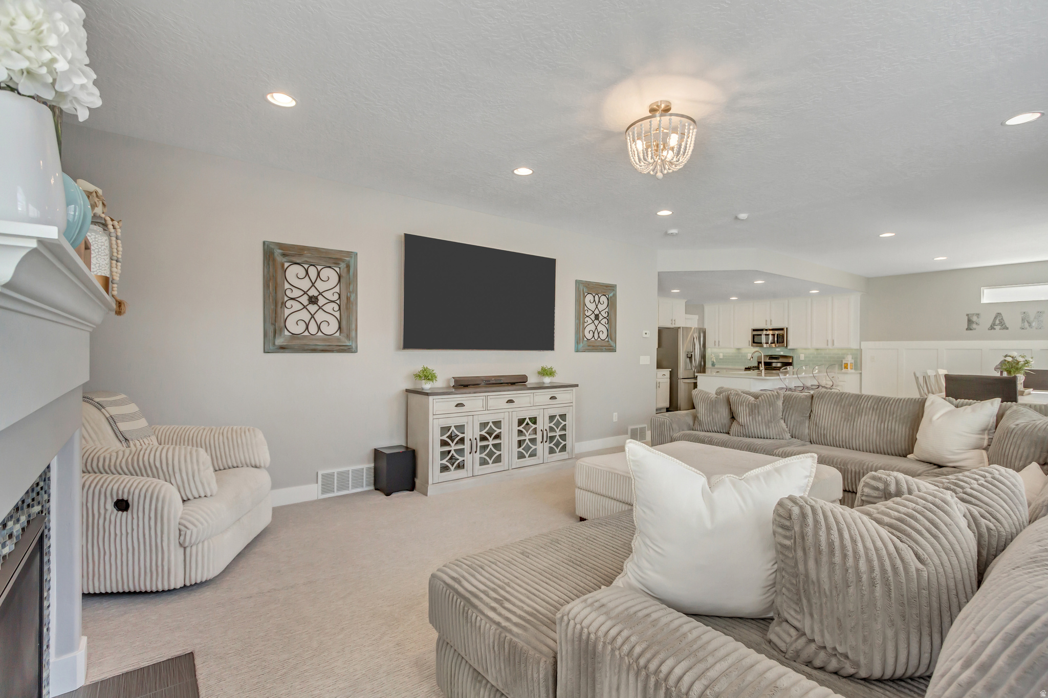 MEADOWS - Residential