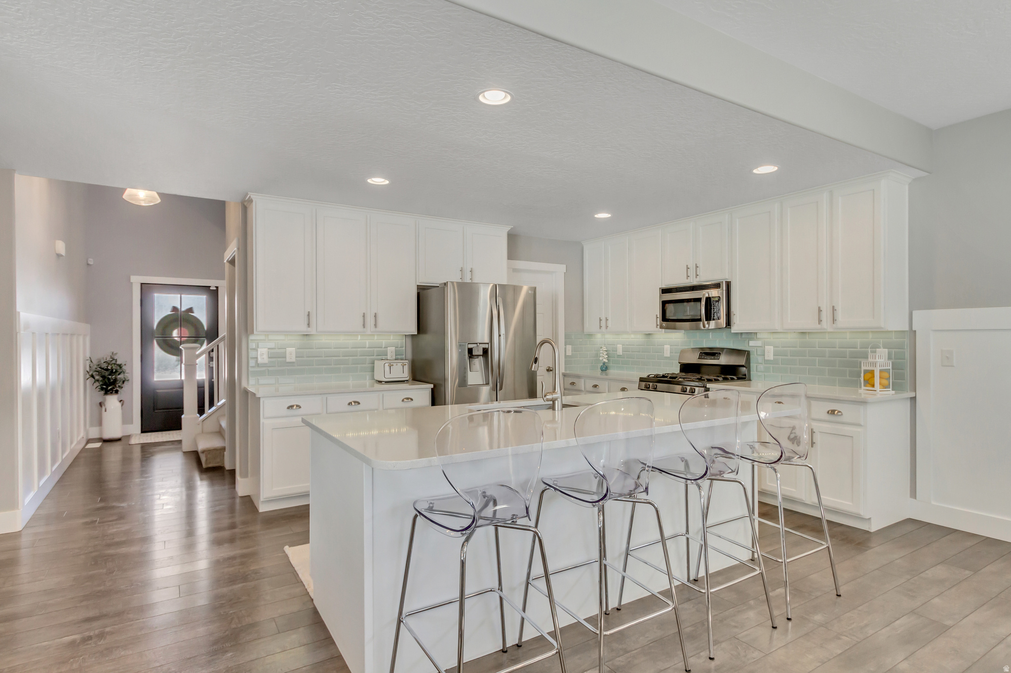 MEADOWS - Residential