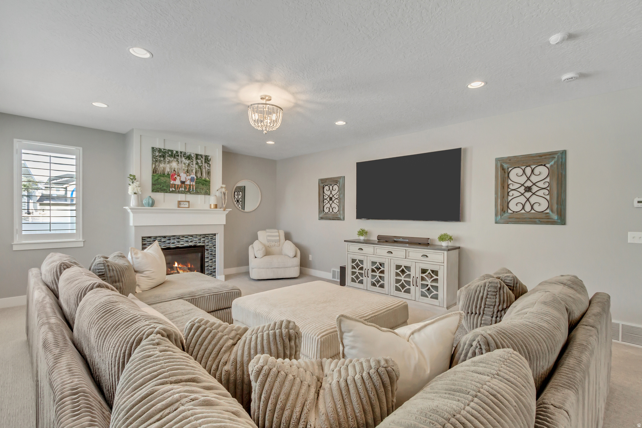 MEADOWS - Residential