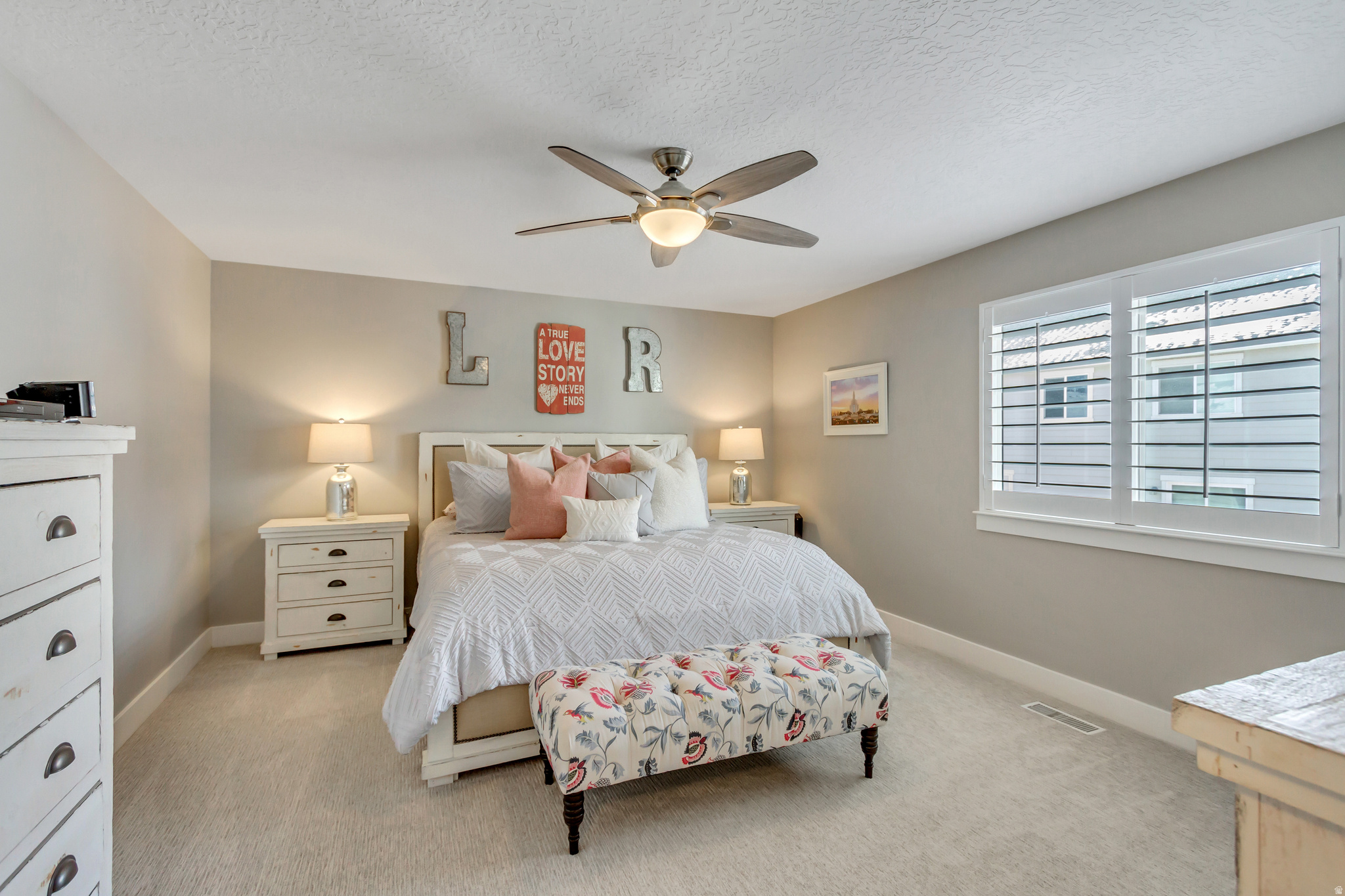 MEADOWS - Residential