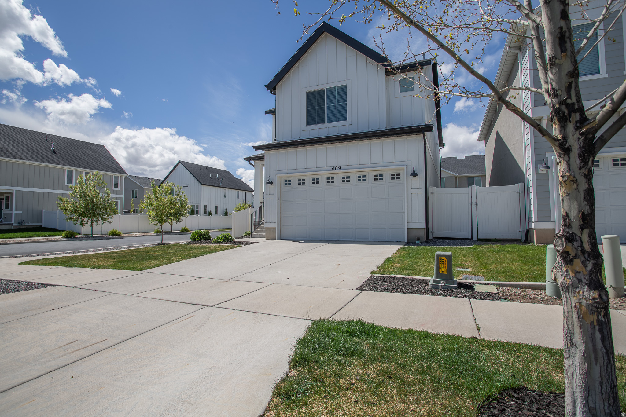LEGACY FARMS - Residential