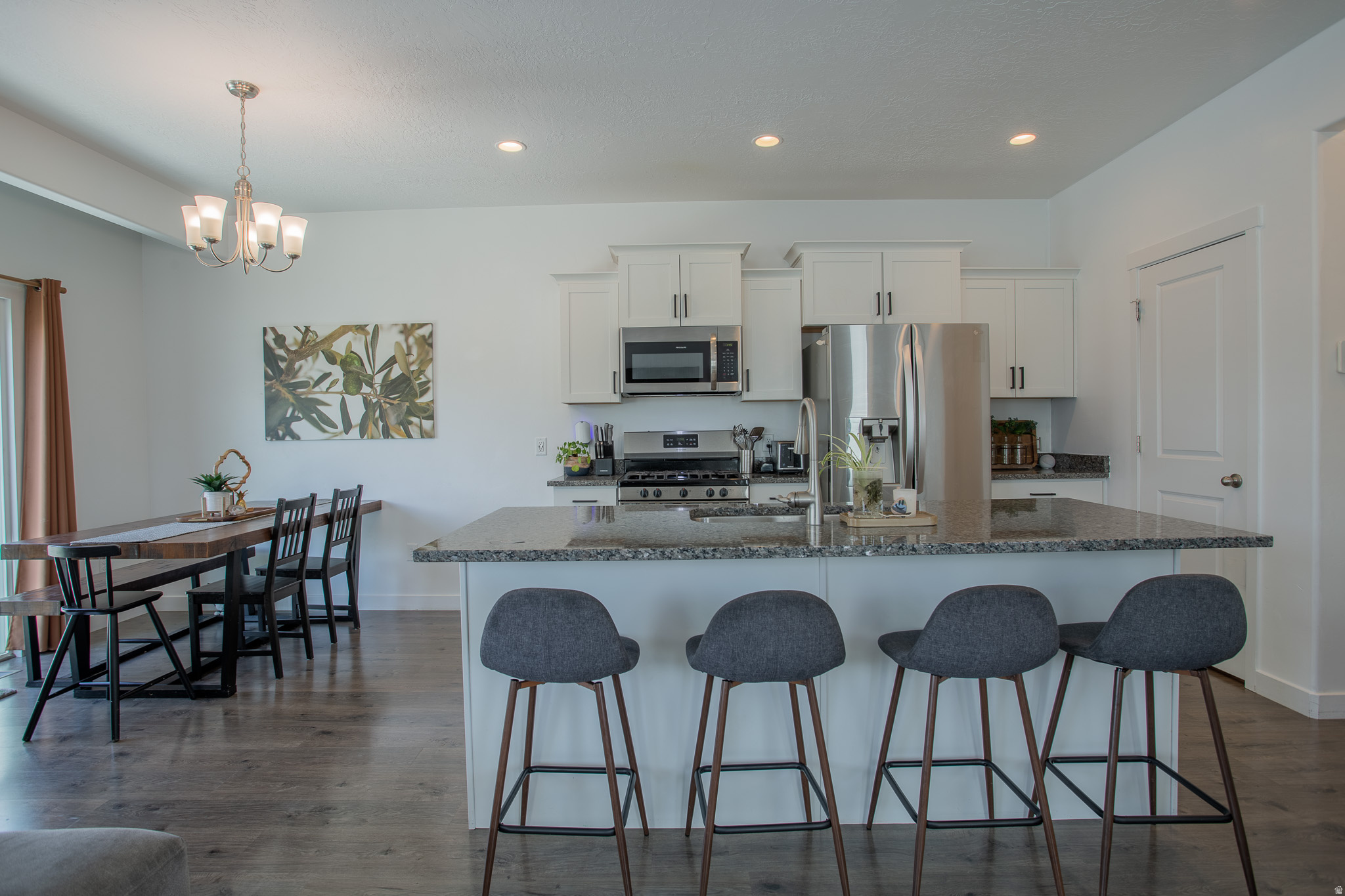 LEGACY FARMS - Residential