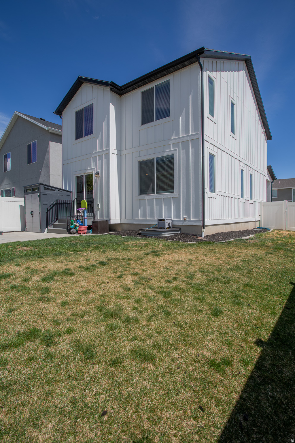 LEGACY FARMS - Residential