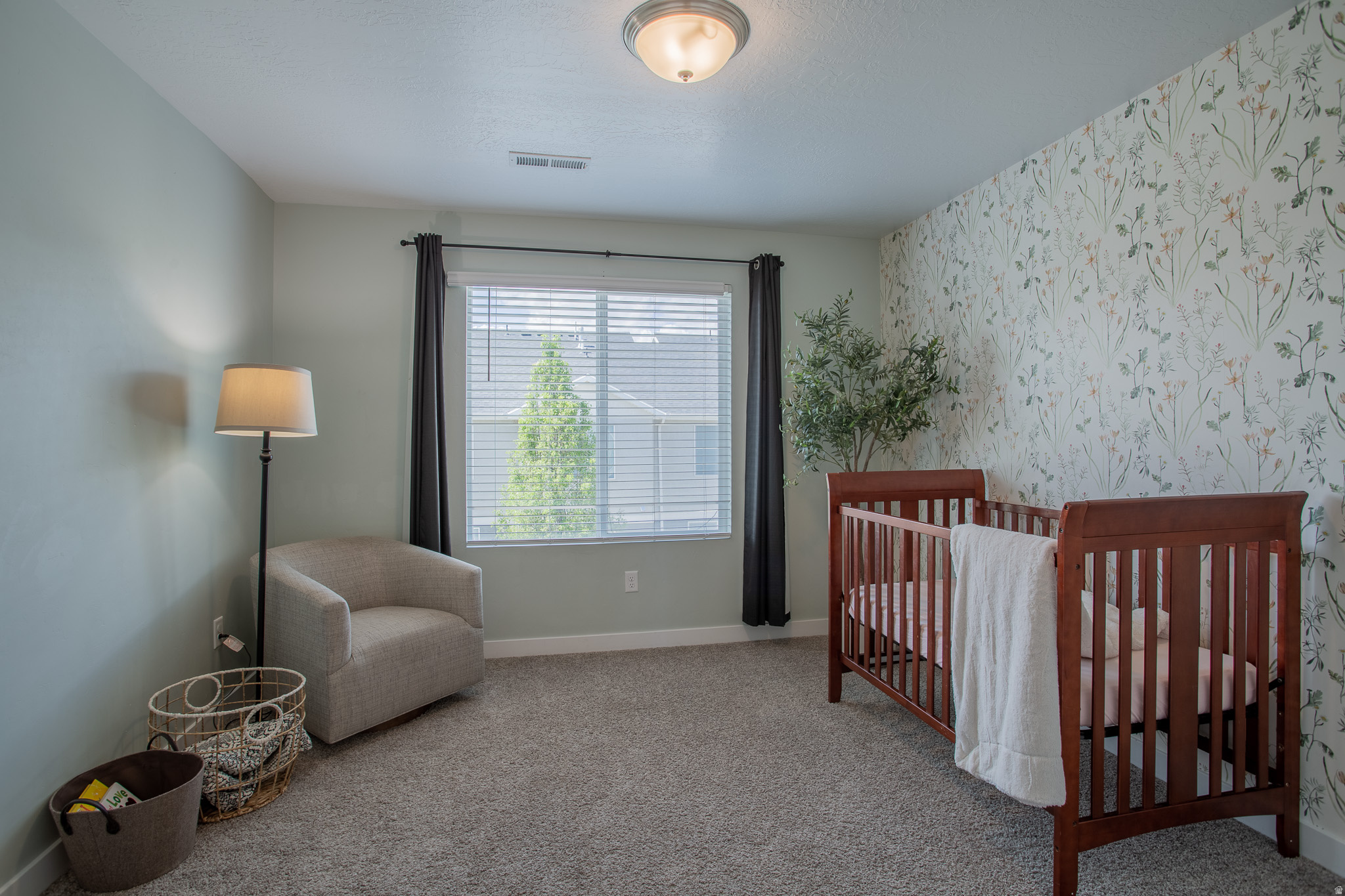 LEGACY FARMS - Residential