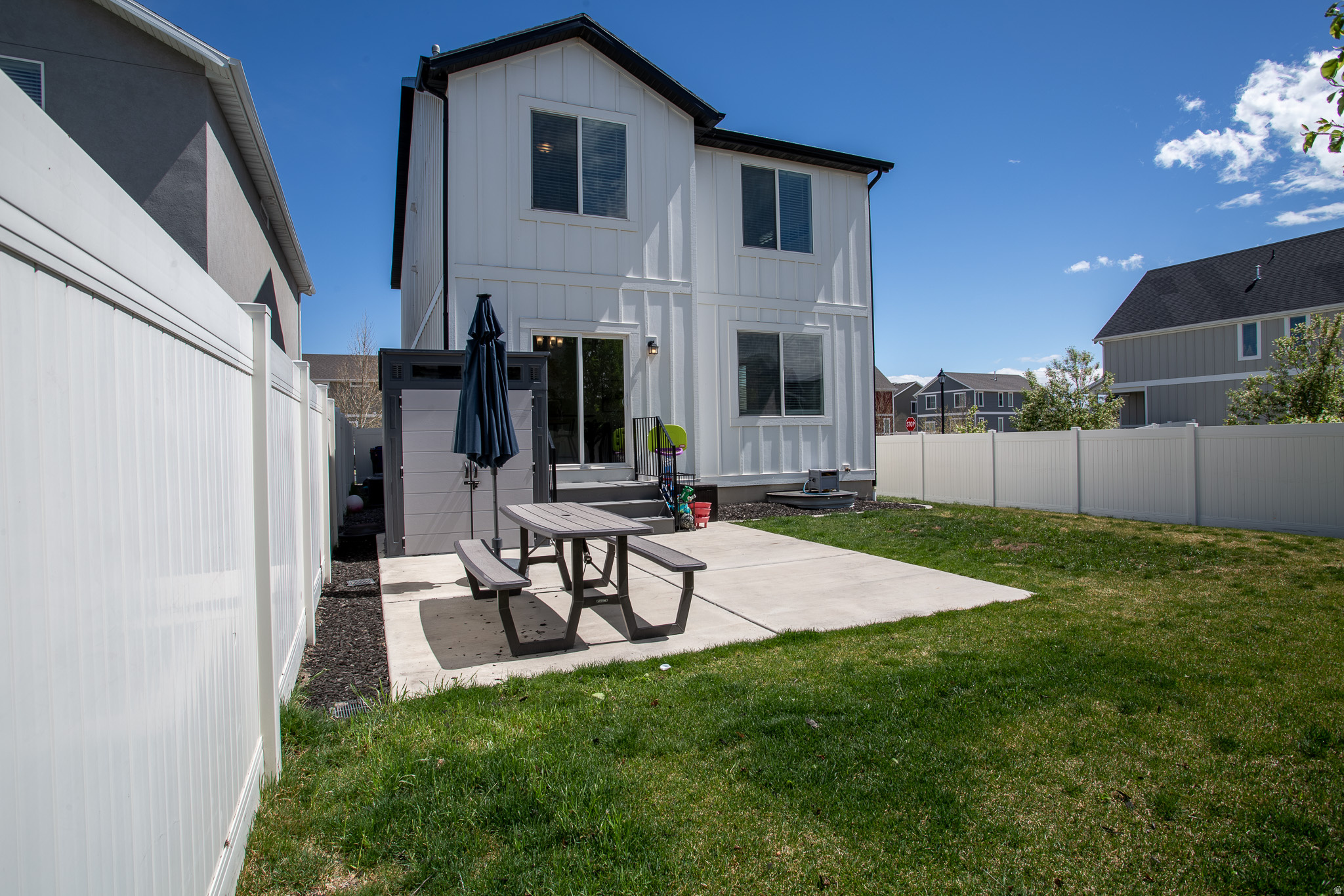 LEGACY FARMS - Residential