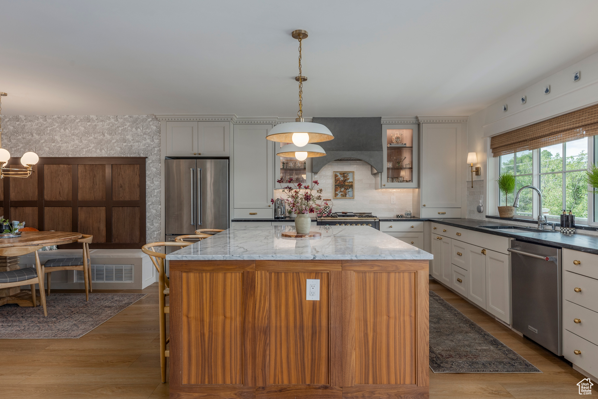MT OLYMPUS HILLS - Residential