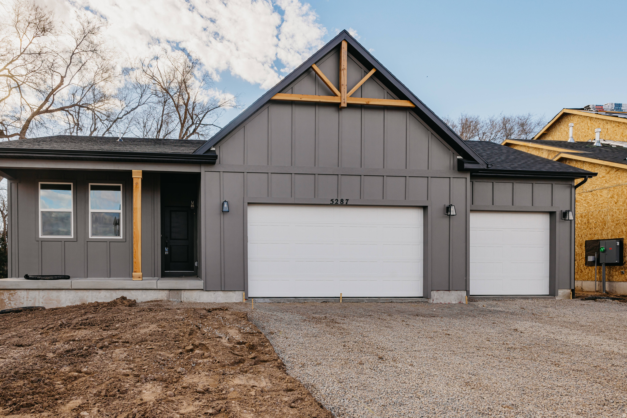 RIVERSIDE ESTATES - Residential