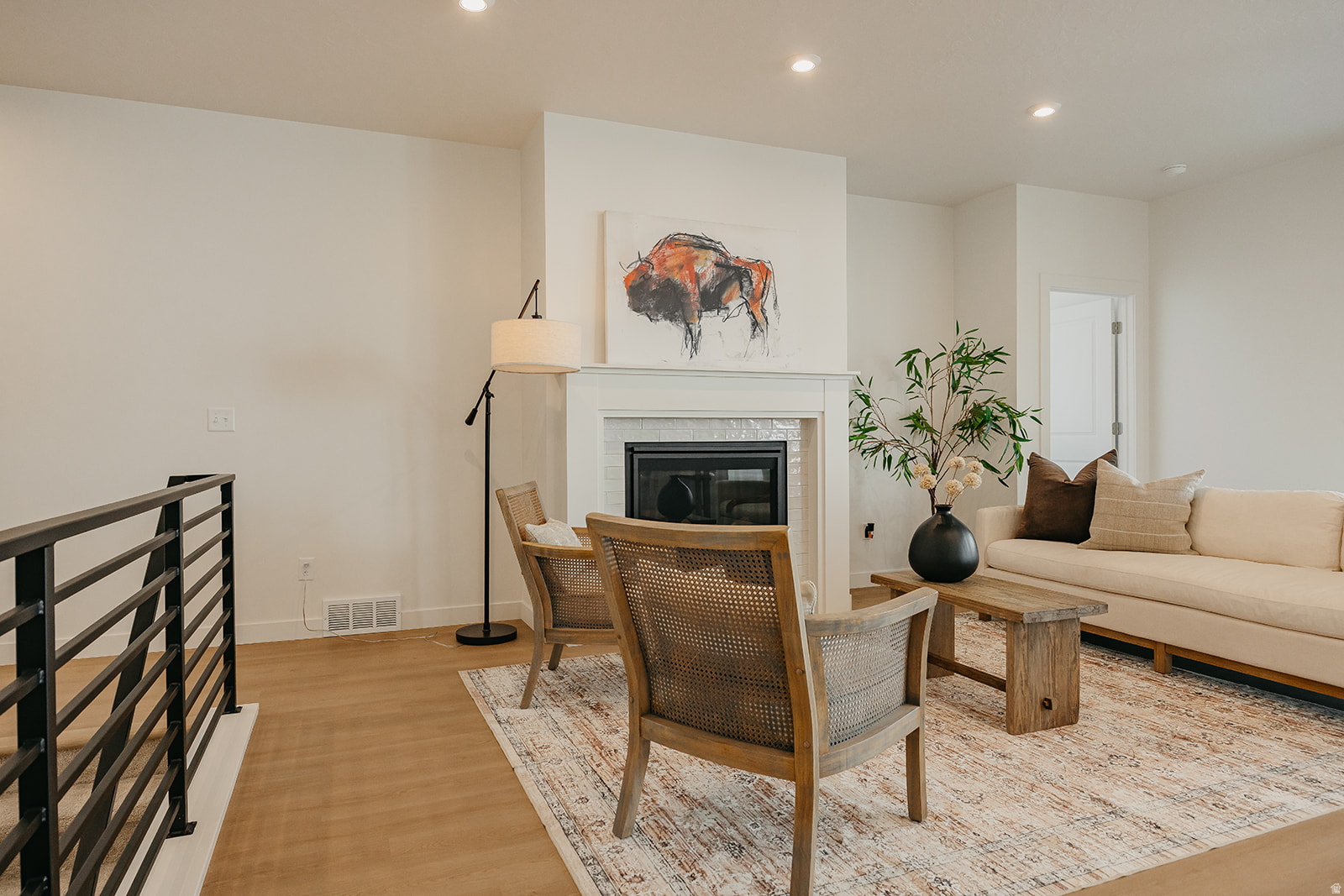 RIVERSIDE ESTATES - Residential