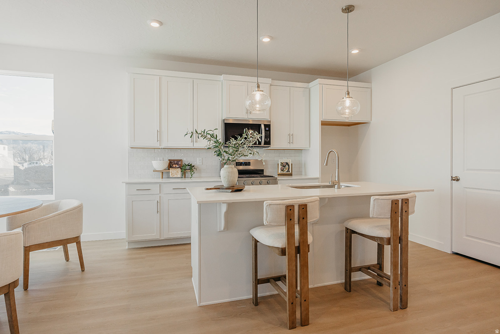 RIVERSIDE ESTATES - Residential