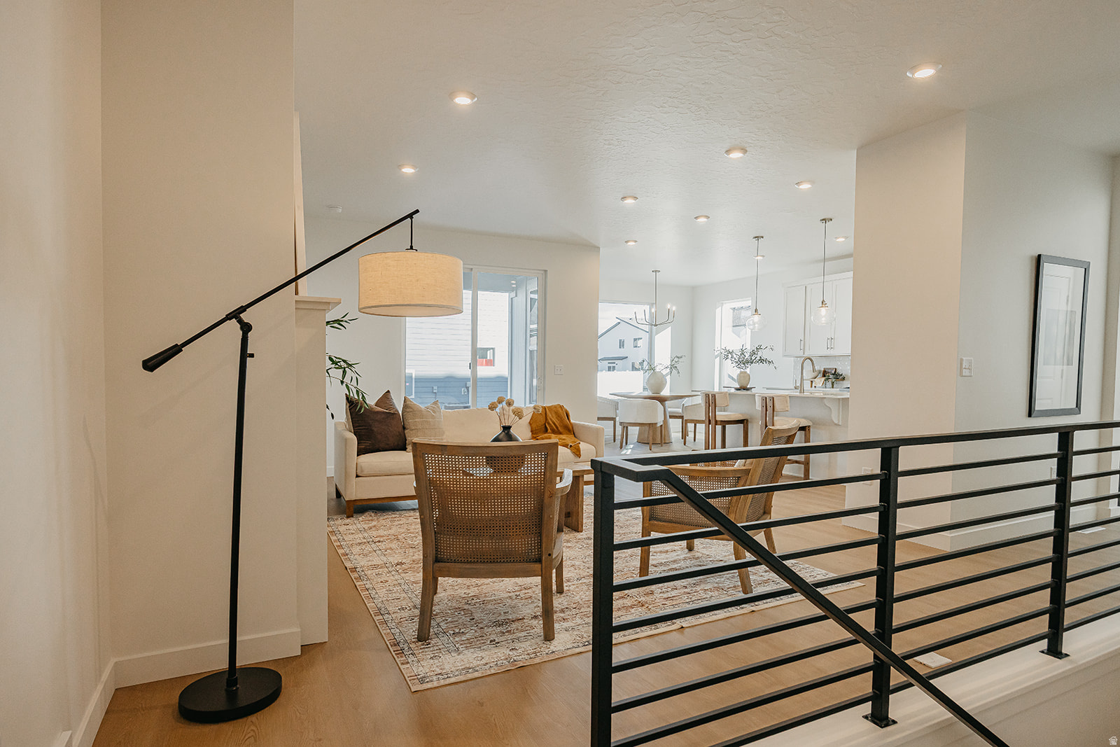 RIVERSIDE ESTATES - Residential