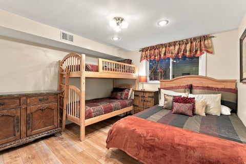 Tiny photo for 2685 E CRAIG DR, Salt Lake City, UT 84109 (MLS # 2186373)