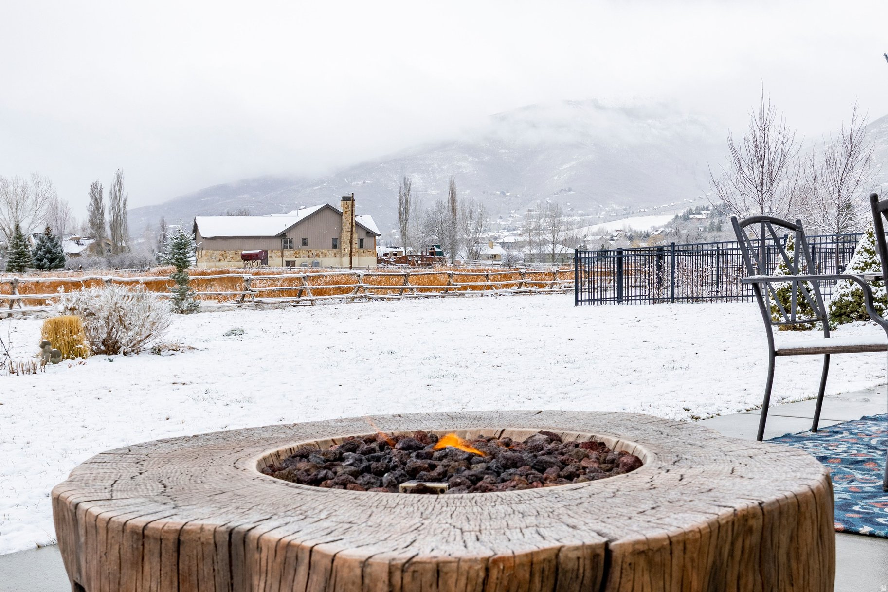 SCOTCH FIELDS - Residential