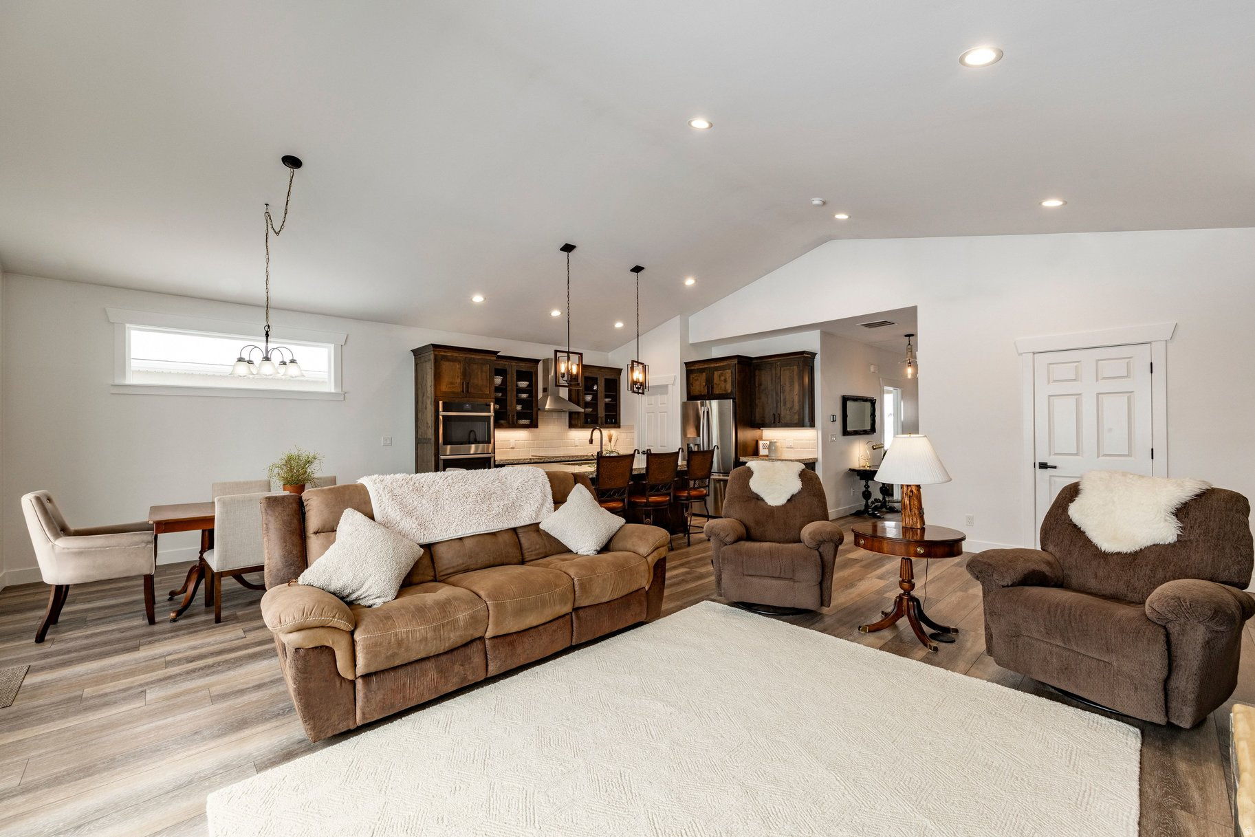 SCOTCH FIELDS - Residential