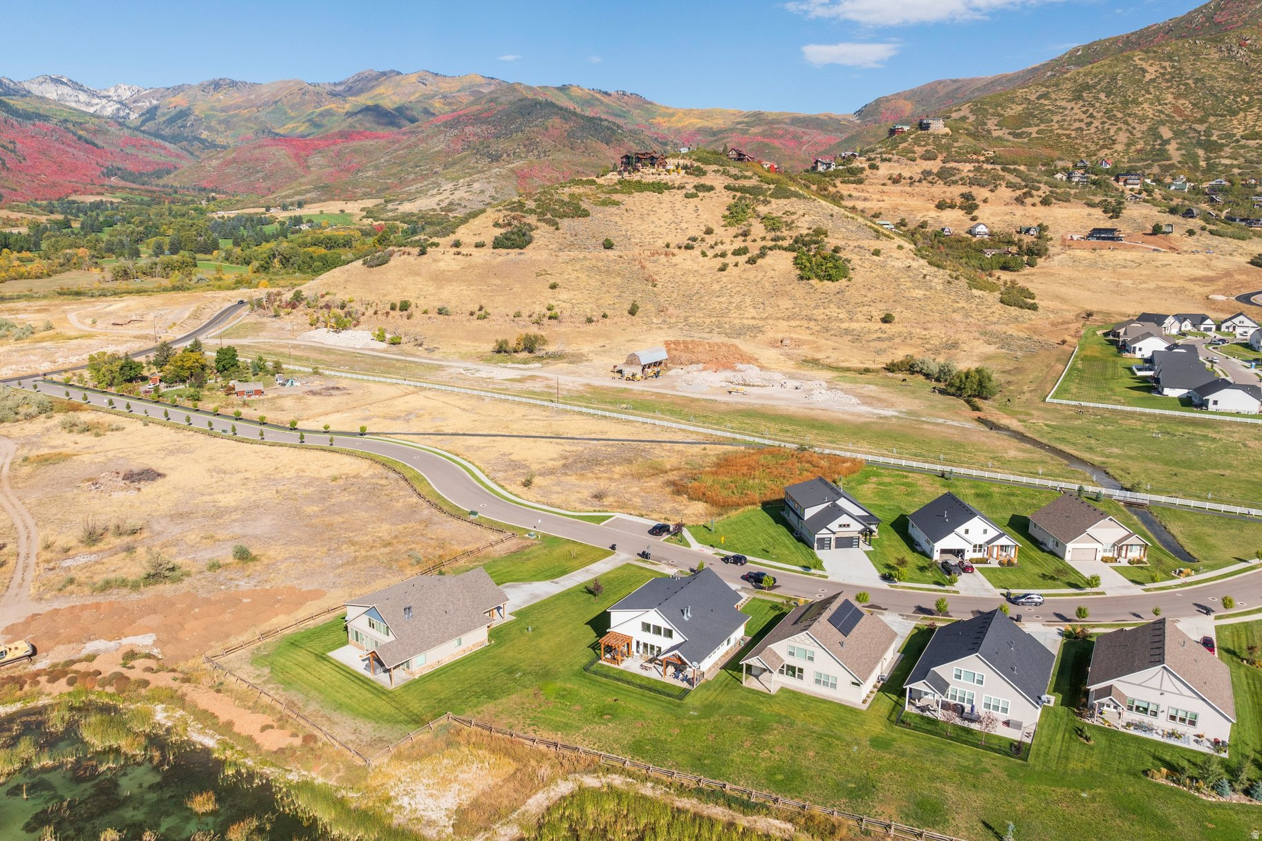 SCOTCH FIELDS - Residential