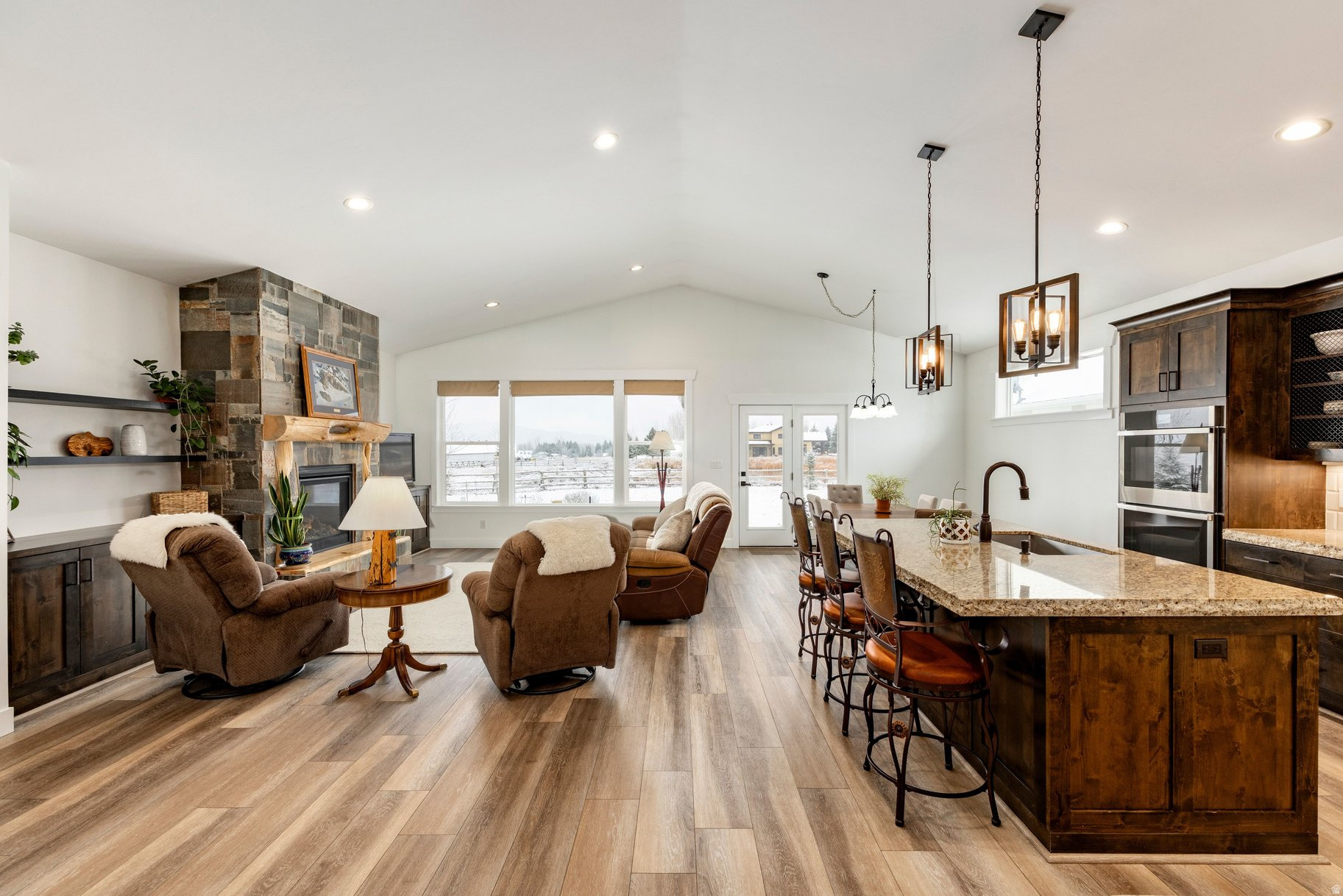 SCOTCH FIELDS - Residential