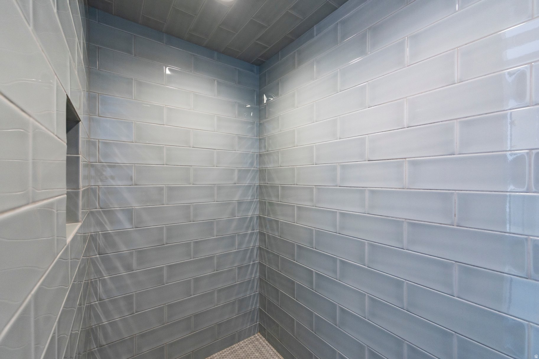 SCOTCH FIELDS - Residential