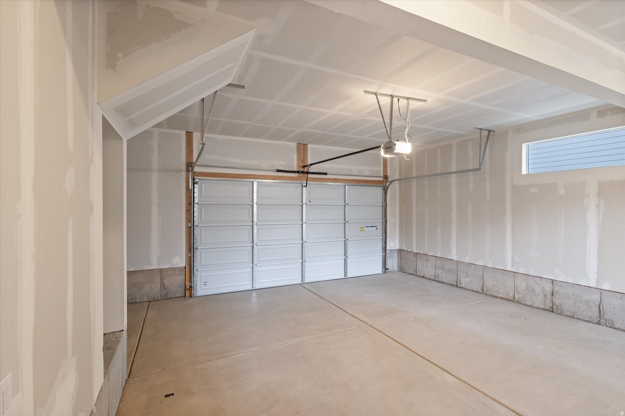 ARROWHEAD RANCH - Residential