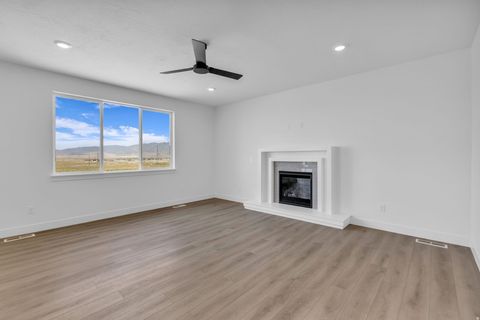 Tiny photo for 2923 N SCARLET ROAD LOT Rd #145, Eagle Mountain, UT 84005 (MLS # 2121958)