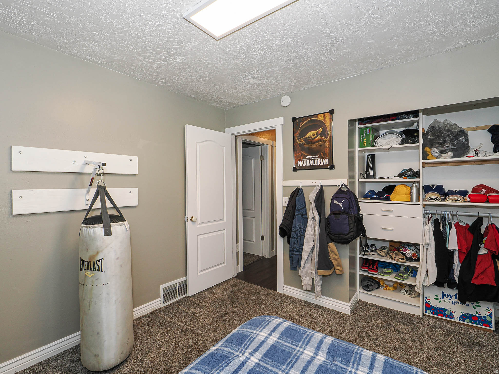 STORM MOUNTAIN TERRACE #5 - Residential