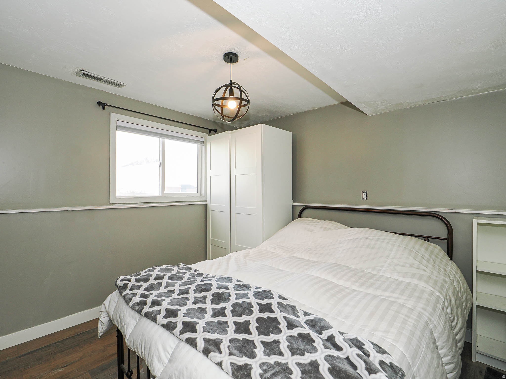 STORM MOUNTAIN TERRACE #5 - Residential