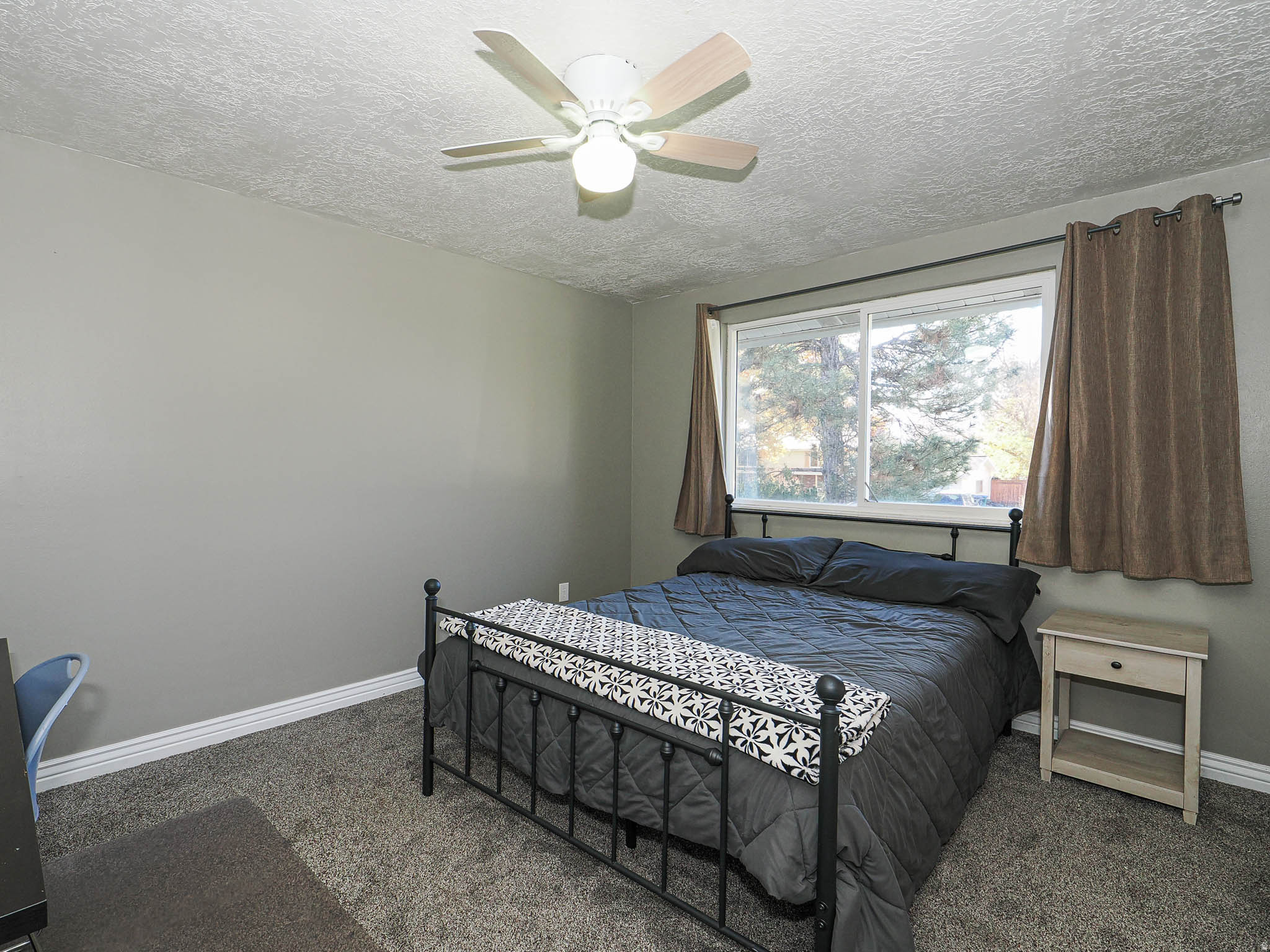 STORM MOUNTAIN TERRACE #5 - Residential