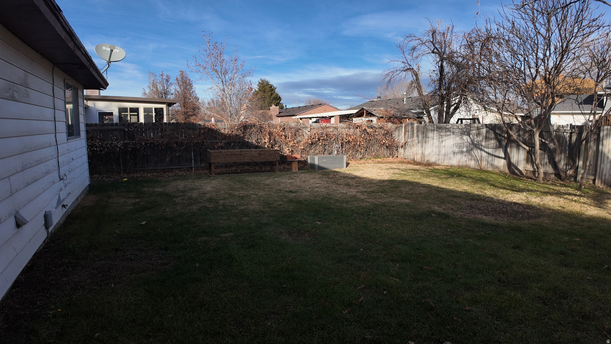 RIVERVIEW EAST - Residential