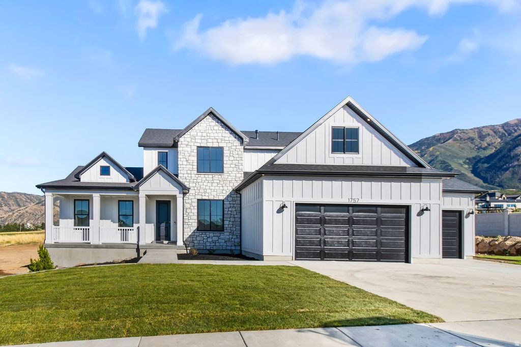 Photo of 8 E 1490 S, Salem, UT 84653 (MLS # 2154211)