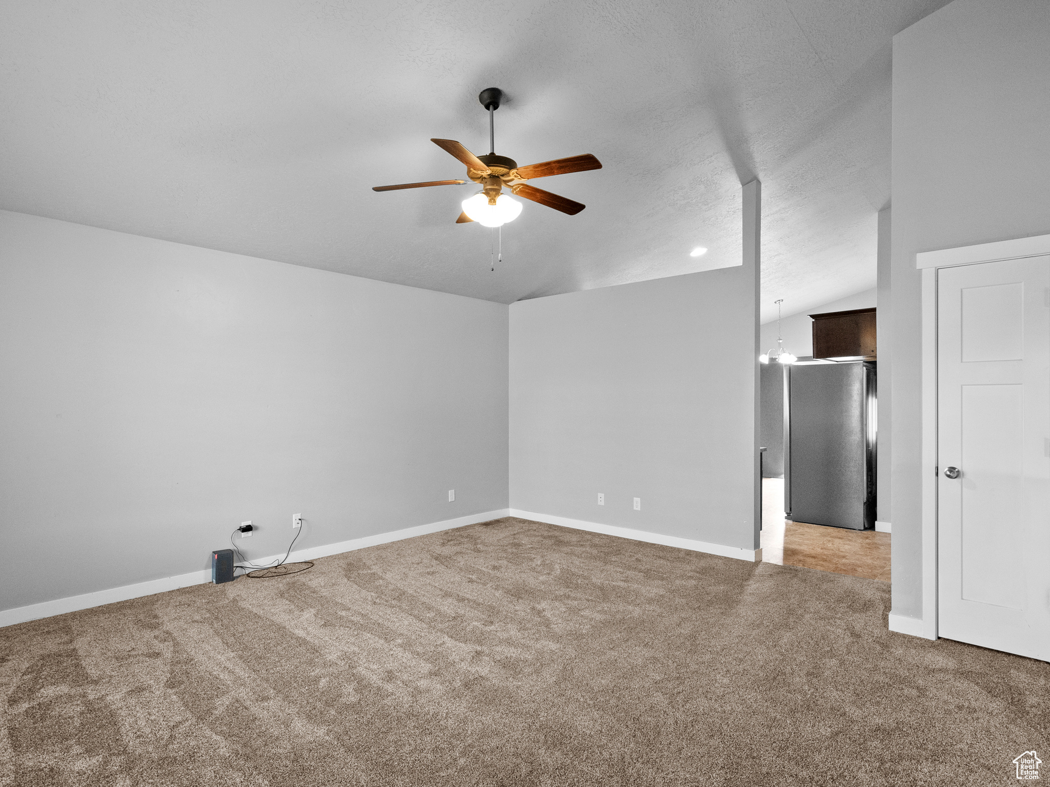 UINTAH SHADOWS - Residential
