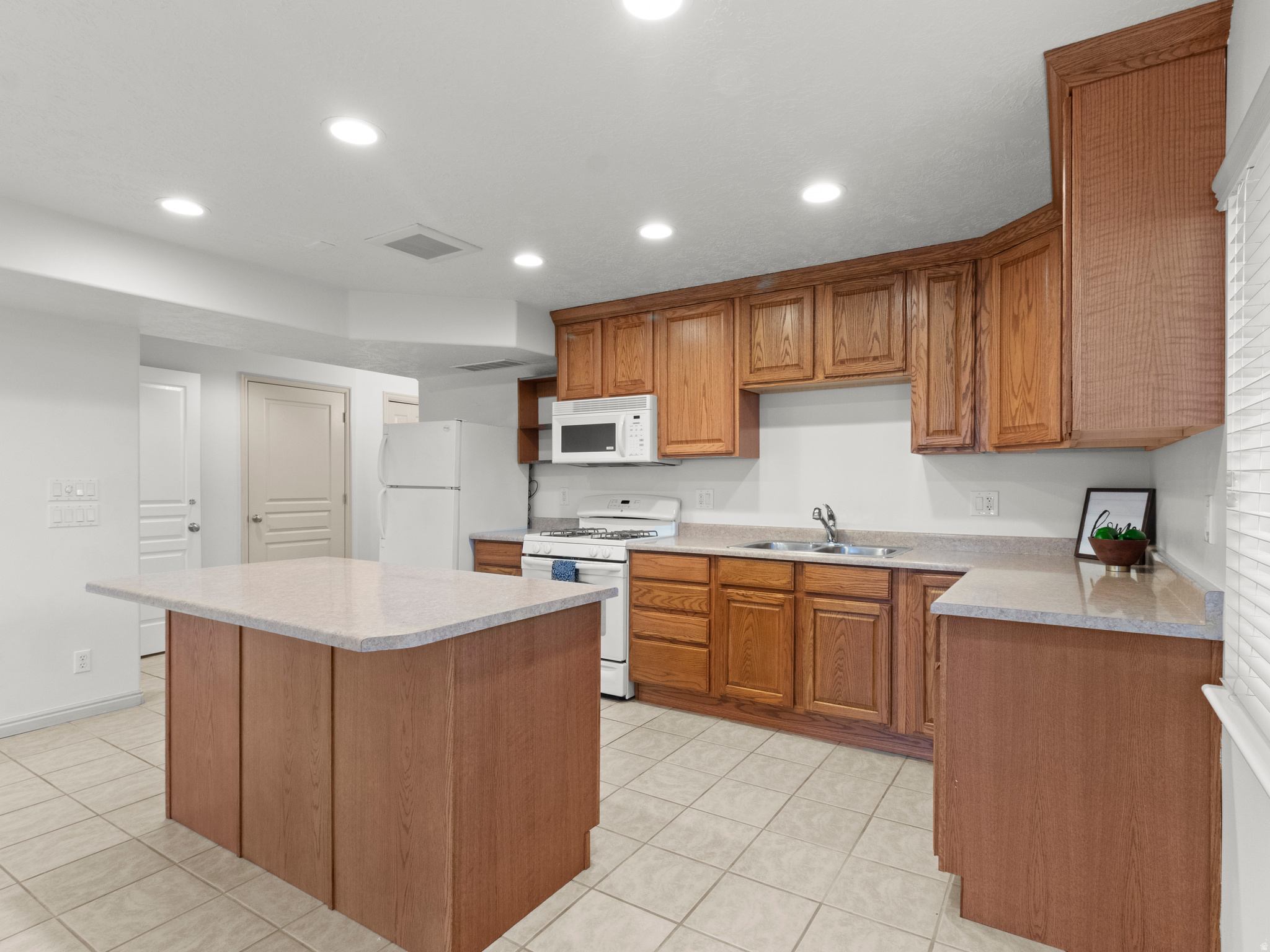 ADAMS GROVE SUBDIVISION - Residential