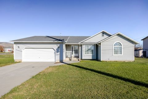 Photo of 235 E 1400 S, Garland, UT 84312 (MLS # 2120860)