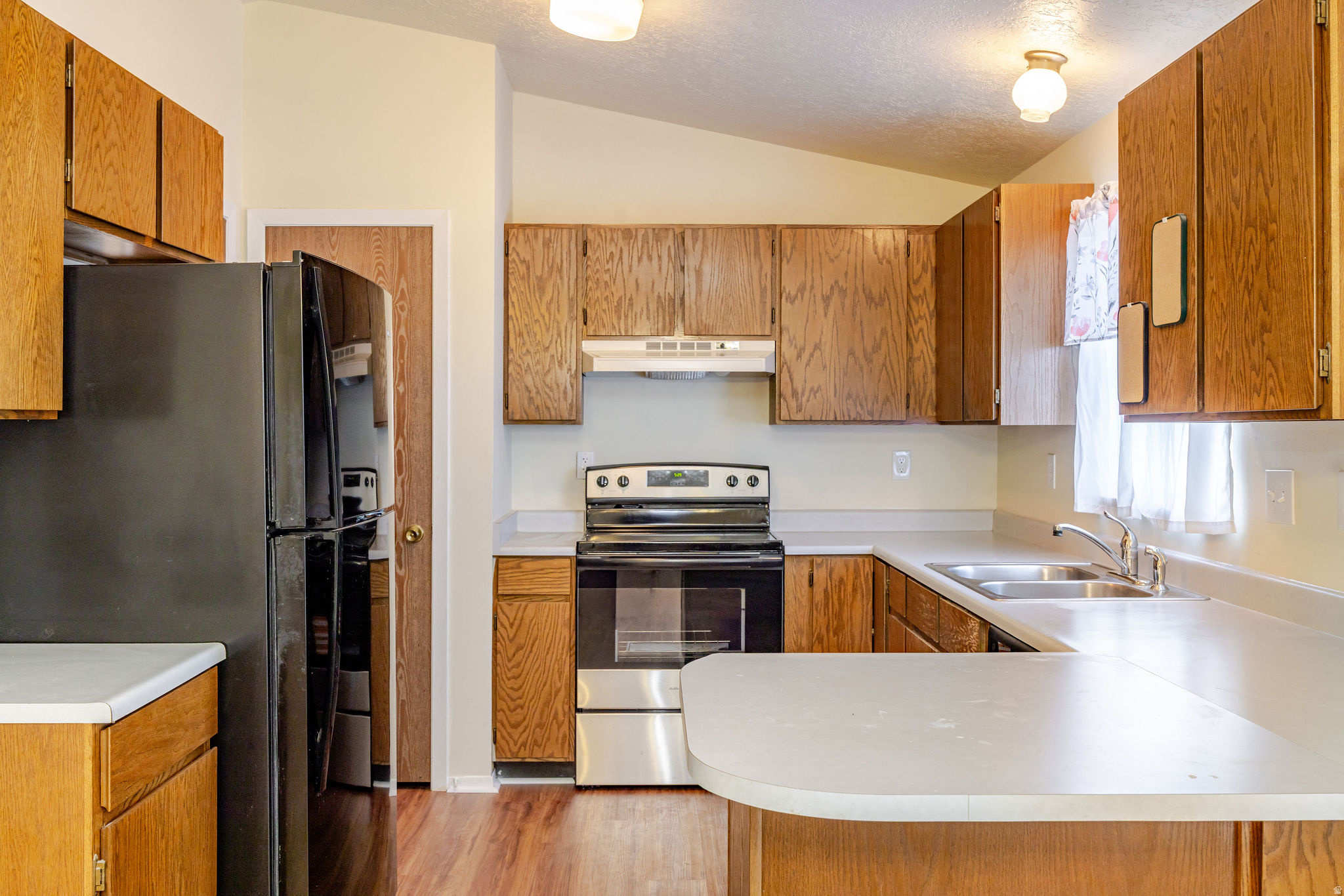 GARLAND ESTATES - Residential