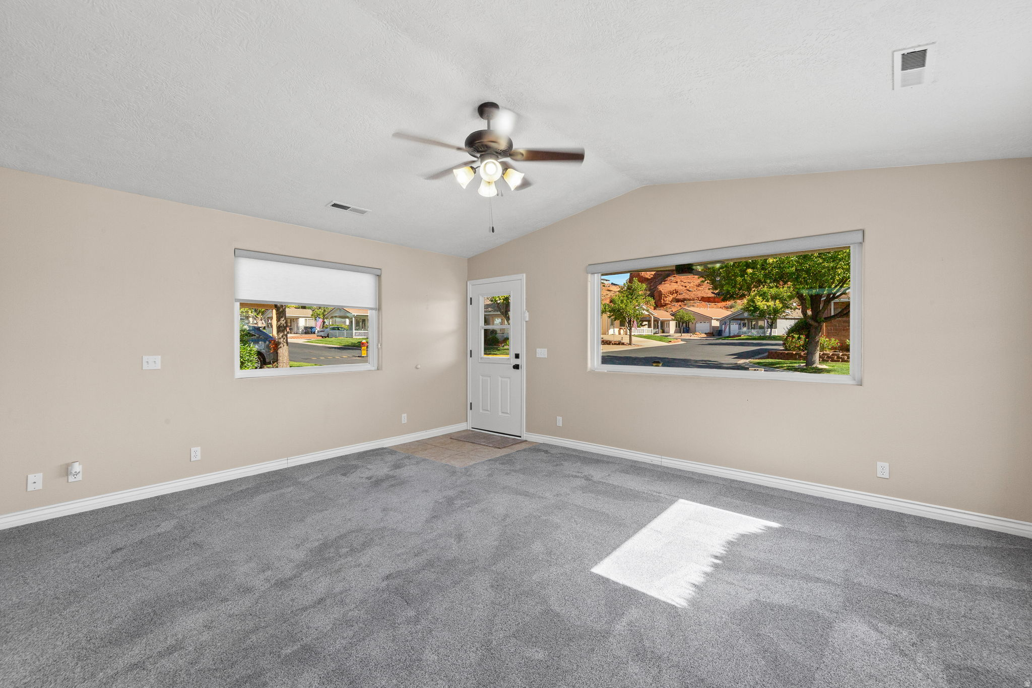 CANYON COVE LEISURE HOME - Residential