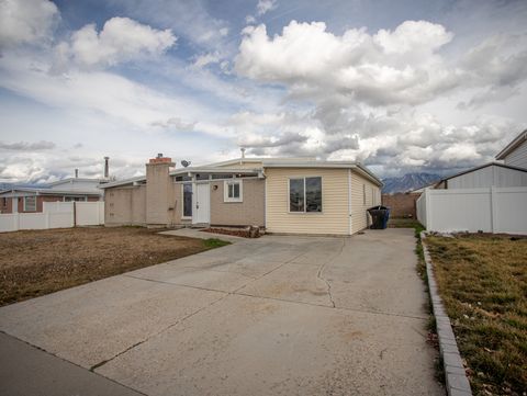 Tiny photo for 5101 S LAMBETH ST, Taylorsville, UT 84129 (MLS # 2139959)
