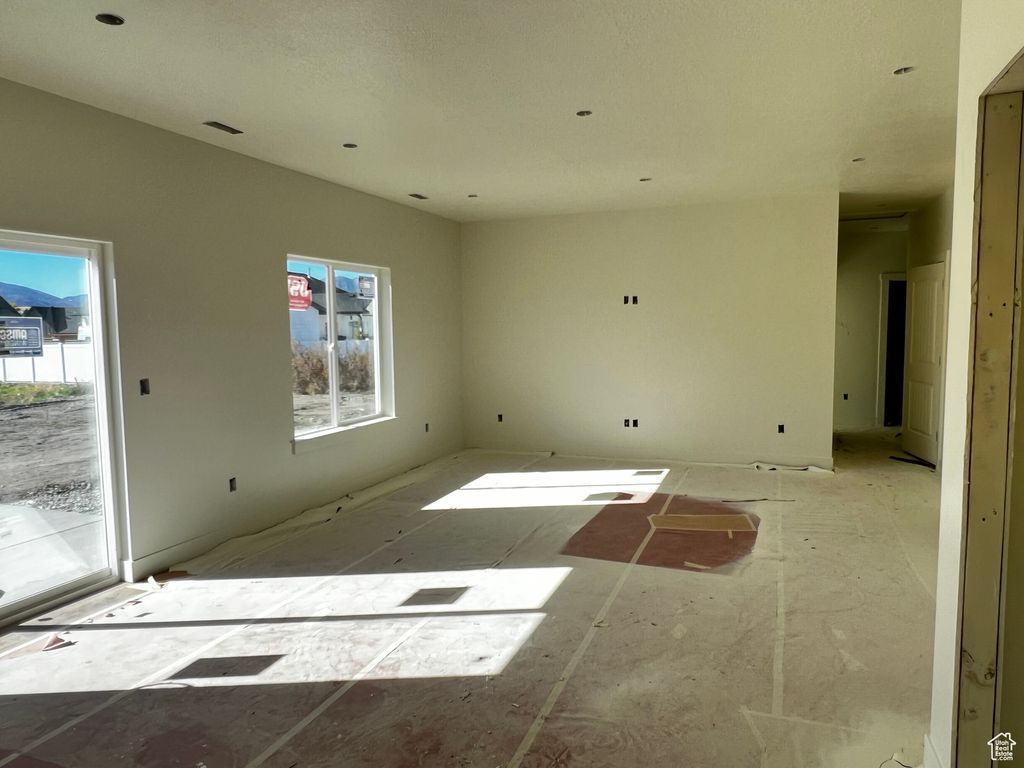 Photo of 697 W 20 N, Hyrum, UT 84319 (MLS # 2103655)
