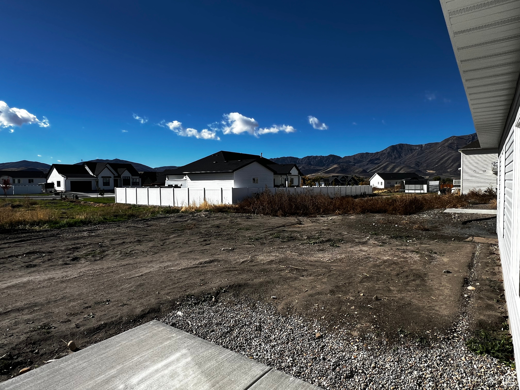 MOUNT STERLING FARMS - Residential