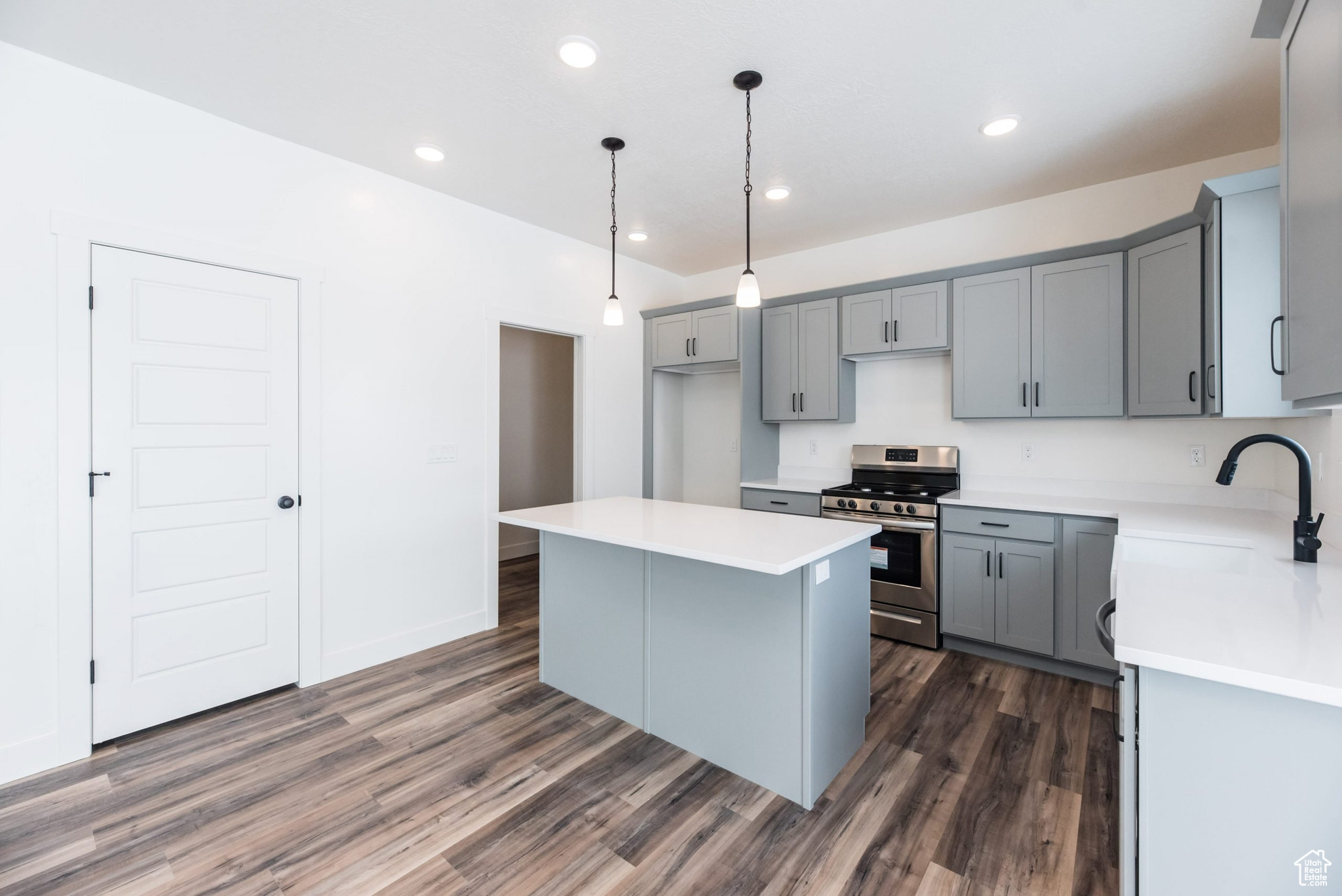 MOUNT STERLING FARMS - Residential