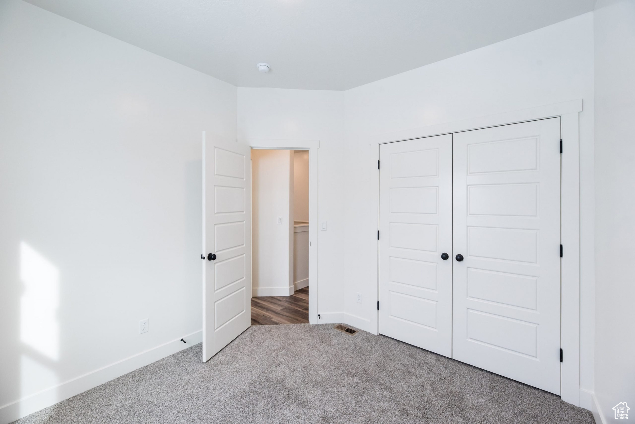 MOUNT STERLING FARMS - Residential