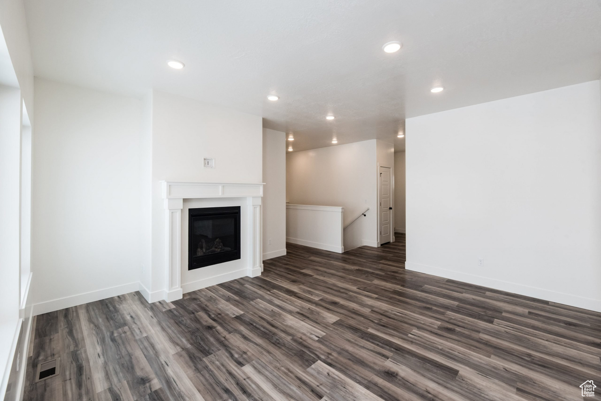 MOUNT STERLING FARMS - Residential