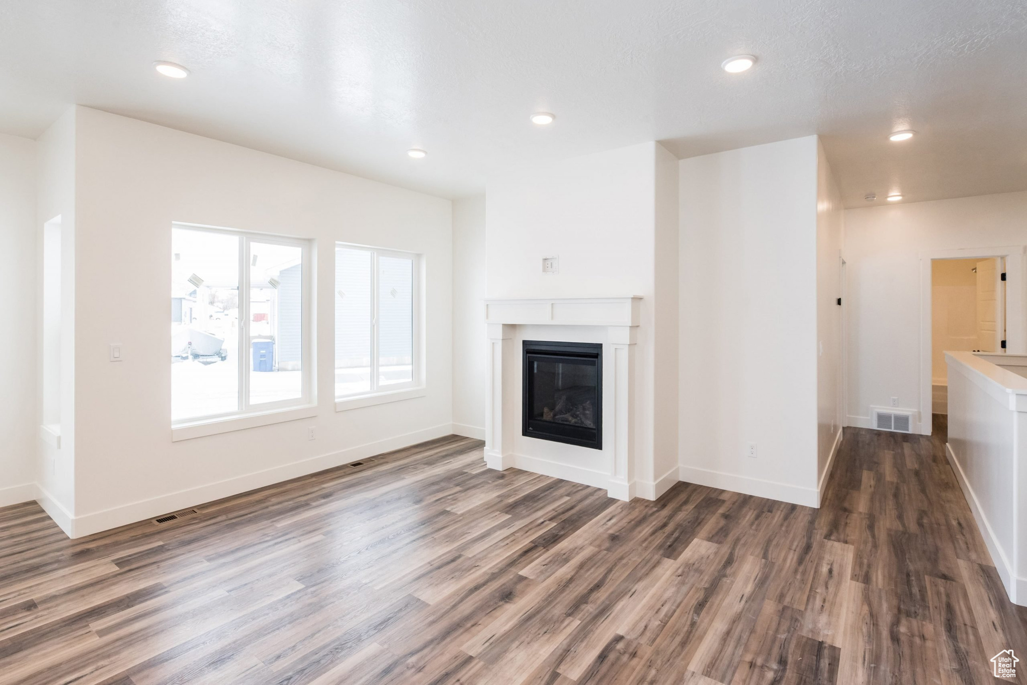 MOUNT STERLING FARMS - Residential