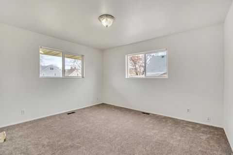 Tiny photo for 129 N 200 E, Payson, UT 84651 (MLS # 2127843)
