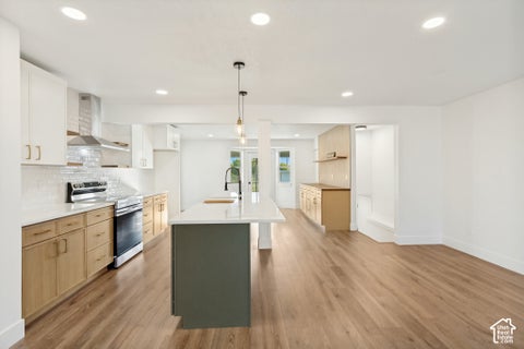 Tiny photo for 5568 S 3925 W, Roy, UT 84067 (MLS # 2193788)