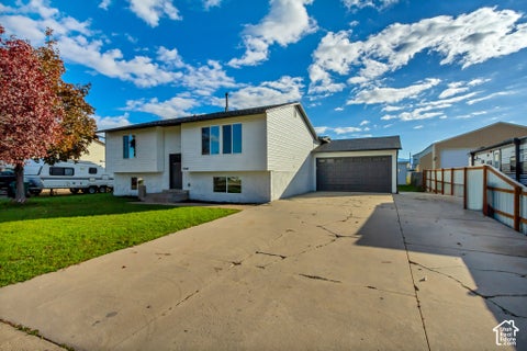 Tiny photo for 5568 S 3925 W, Roy, UT 84067 (MLS # 2193788)