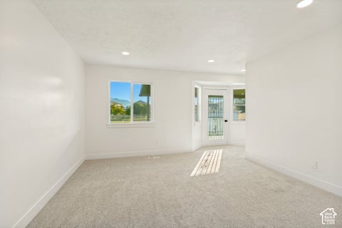 Tiny photo for 5568 S 3925 W, Roy, UT 84067 (MLS # 2193788)